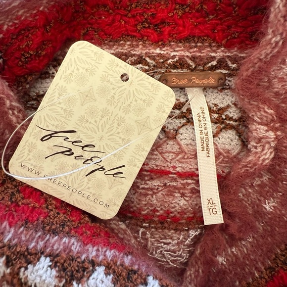 NWT Free People Ball Juniper Turtleneck Sweater in Rhubarb Combo in Size XL - Picture 4 of 11